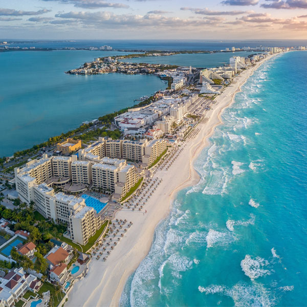 Cancun beachline